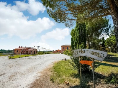 Holiday house Apartment in Castiglione near Lake Trasimeno - Environment photo 31