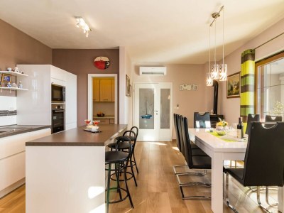 Villa Evelyn - Features photo 16