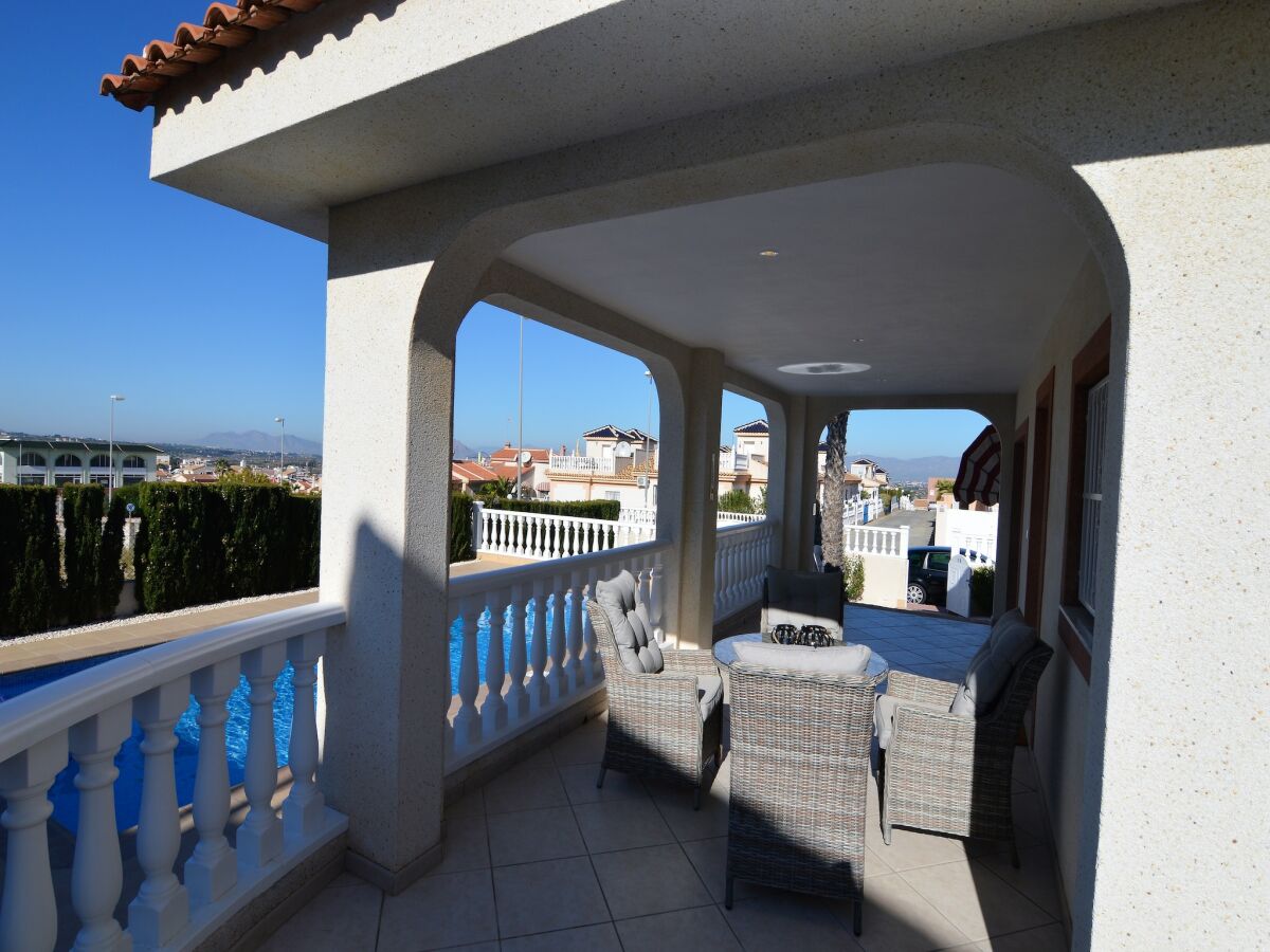 Villa Charmante Villa mit privatem Pool