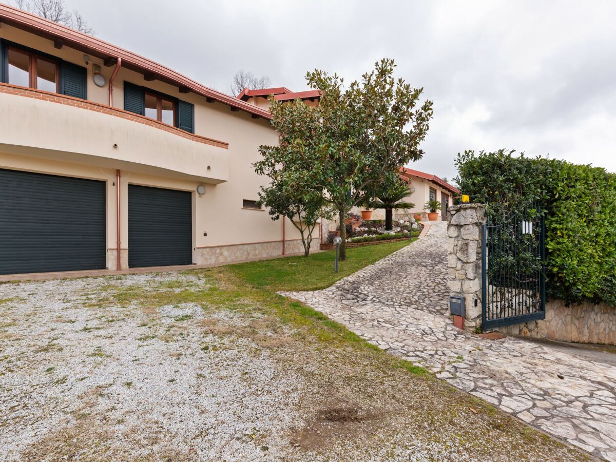 Villa Villa in San Mango mit Pool und Whirlpool - Outdoor photo 5