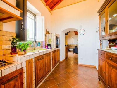 Villa Villa with pool and panoramic surroundings - Features photo 15