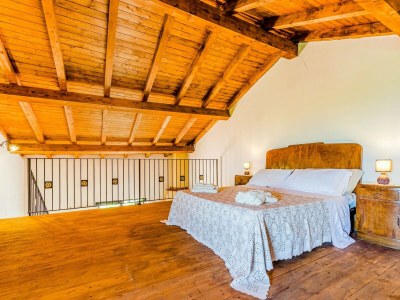 Villa Villa with pool and panoramic surroundings - Features photo 21