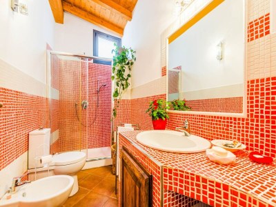 Villa Villa with pool and panoramic surroundings - Features photo 24