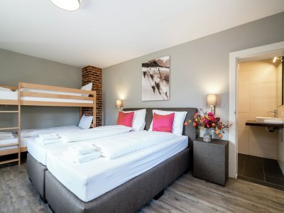 Chalet Chalet in Bruck near Zell am See Ski Slopes - Features photo 15