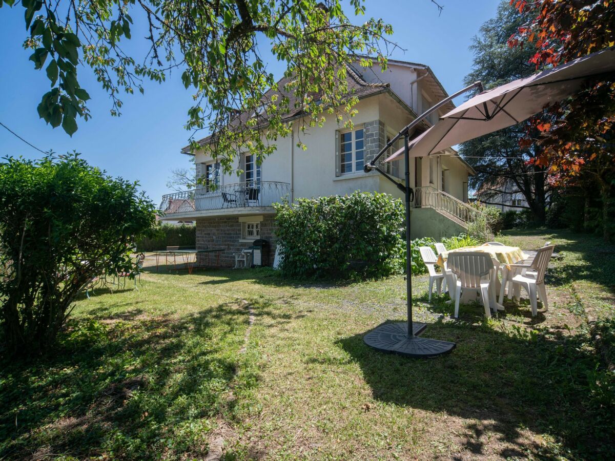 Holiday house Uriges Ferienhaus mit Garten - Outdoor photo 5