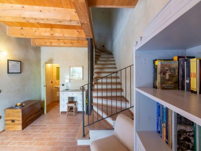 Holiday house Apartment in a CountryHouse with pool - Features photo 19