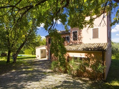 Holiday house Holiday Home in Cossignano with Pool - Outdoor photo 9
