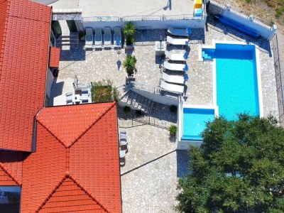 Villa Villa Dvori Stipanovi with heated Pool and Jacuzzi - Outdoor photo 9