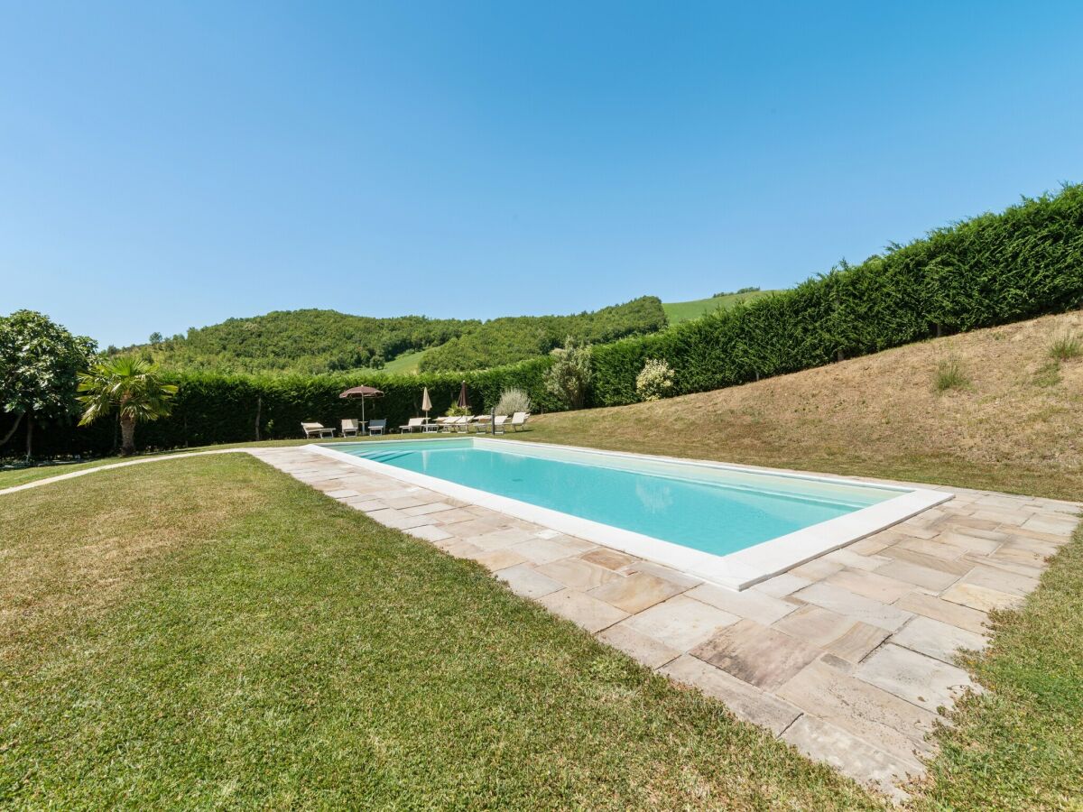 Villa Villa in Piandimeleto mit Pool und Sauna - Outdoor photo 4