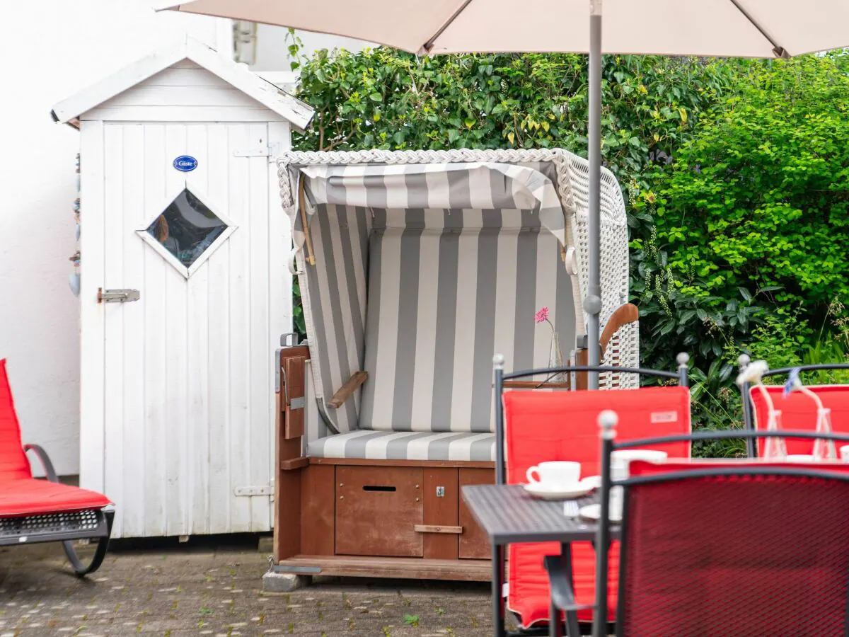 Holiday apartment Villa Li in Sellin | Wohnung 1 | Herzmuschel - Outdoor photo 4