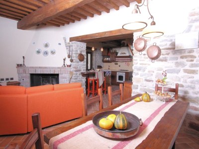 Apartment Belvilla by OYO La Rocca Autunno - Features photo 25