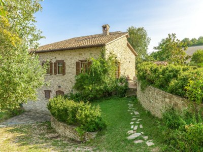Apartment Holiday Home in Belforte with Pool - Outdoor photo 8