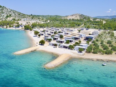 Villa BUQEZ ECO RESORT - Villa 28 - Direkt am Strand in Pakoštane - Villa