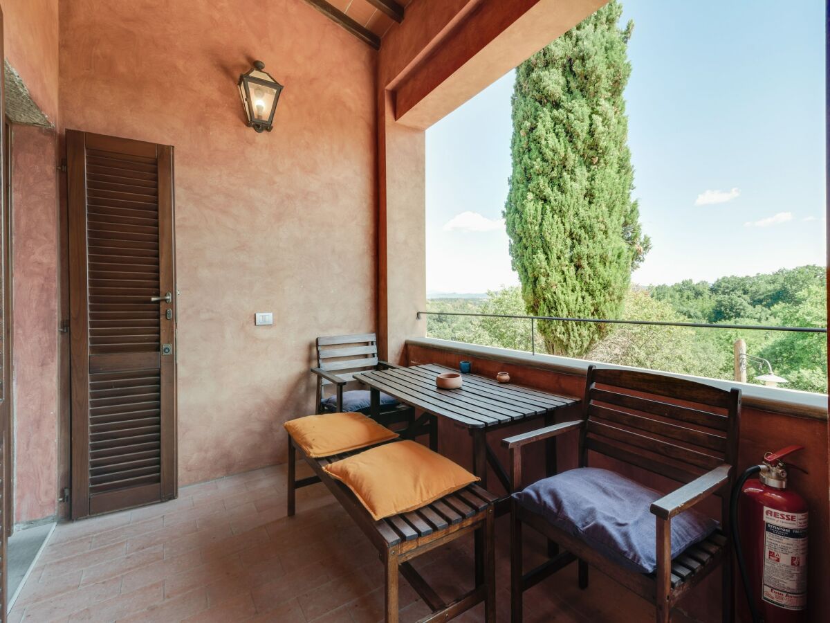 Farmhouse Farmhouse near Nightlife - Outdoor photo 2