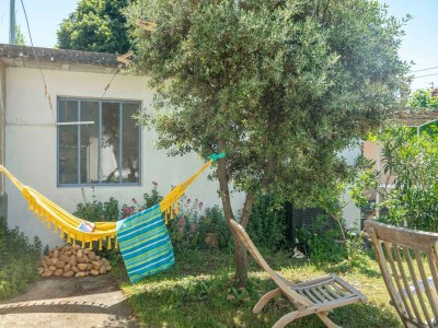Holiday house Pretty holiday home with garden and hot tub - Outdoor photo 5