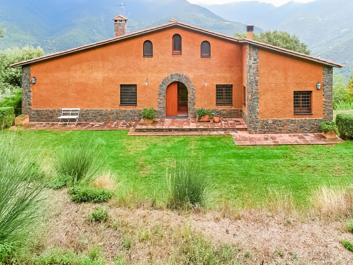 Holiday house Ferienhaus Montseny mit Pool - Outdoor photo 5