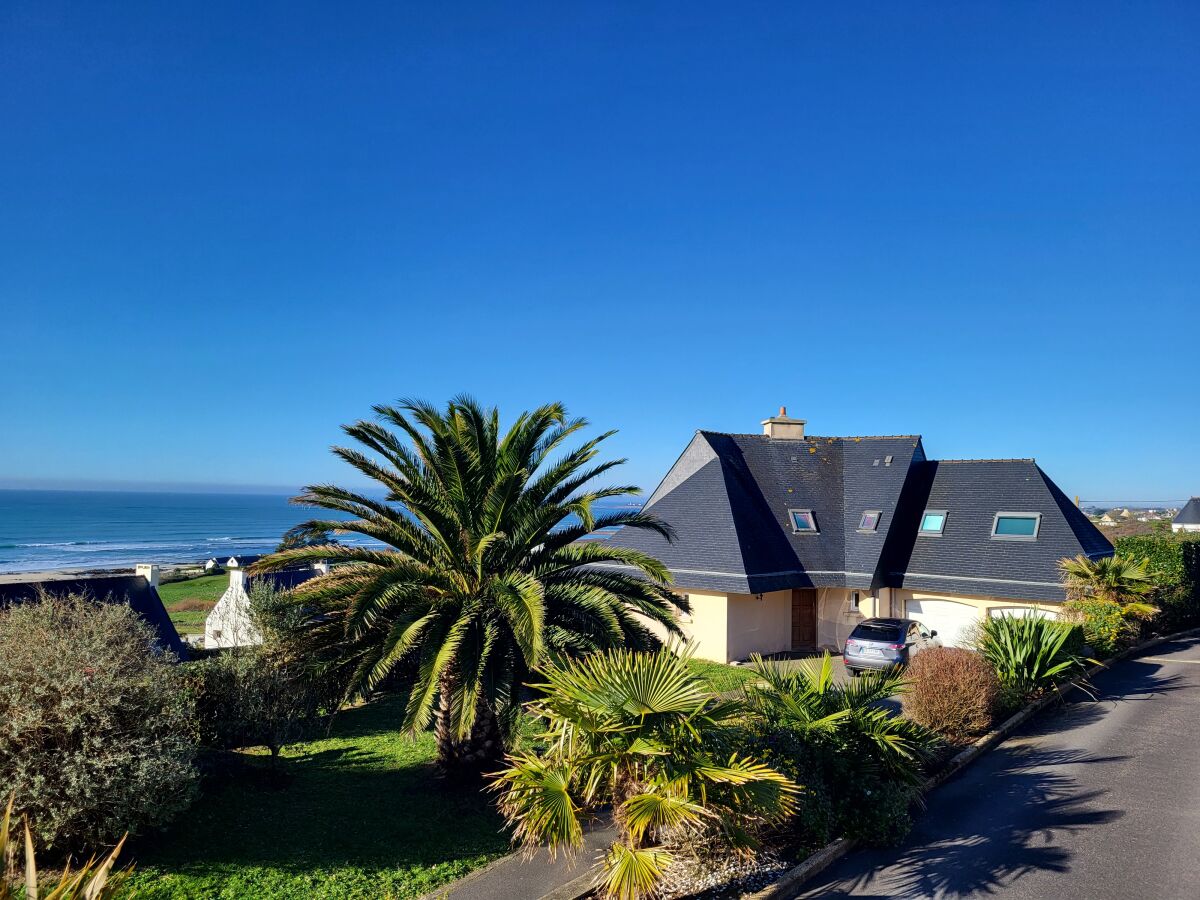 Villa 688-Villa de la Baie, sea view, 300m from the beach