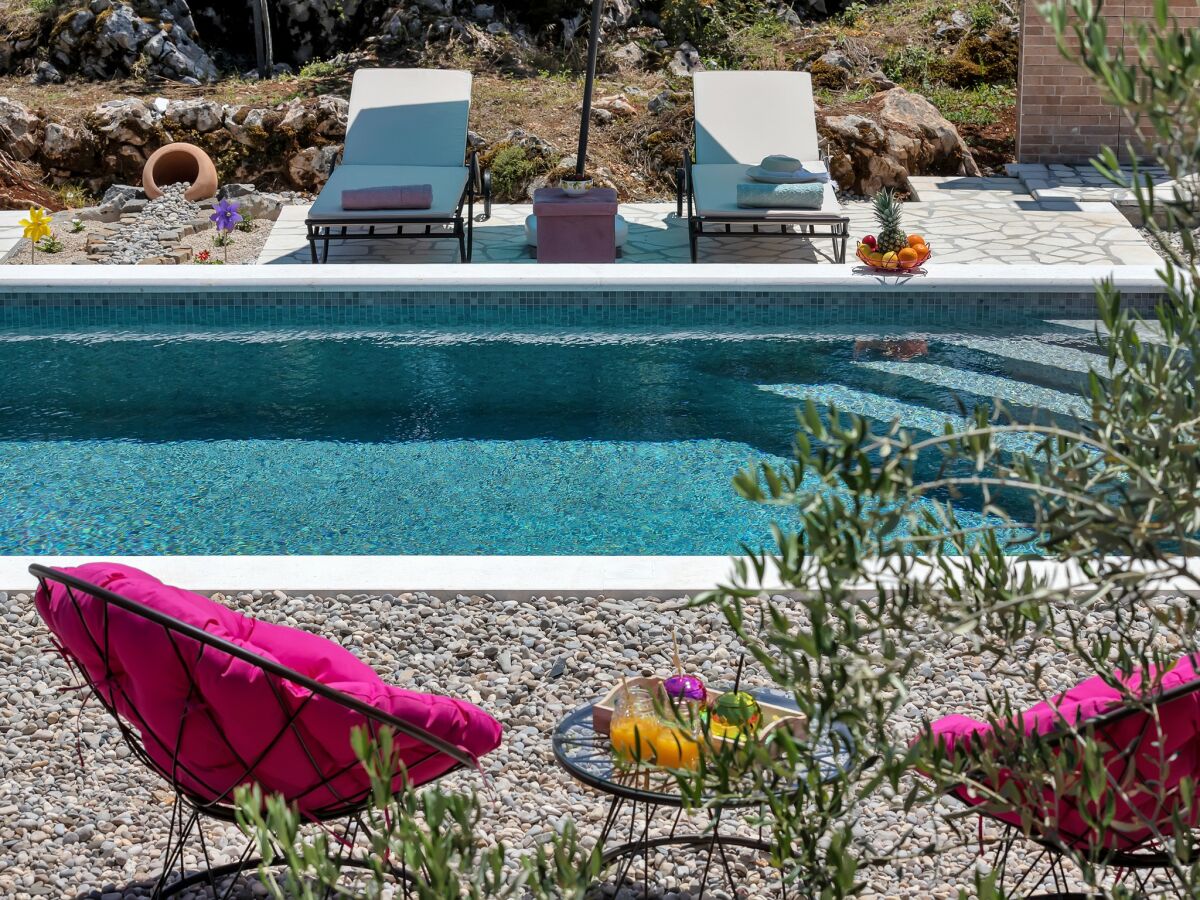 Holiday house Villa Danica with Pool - Outdoor photo 2