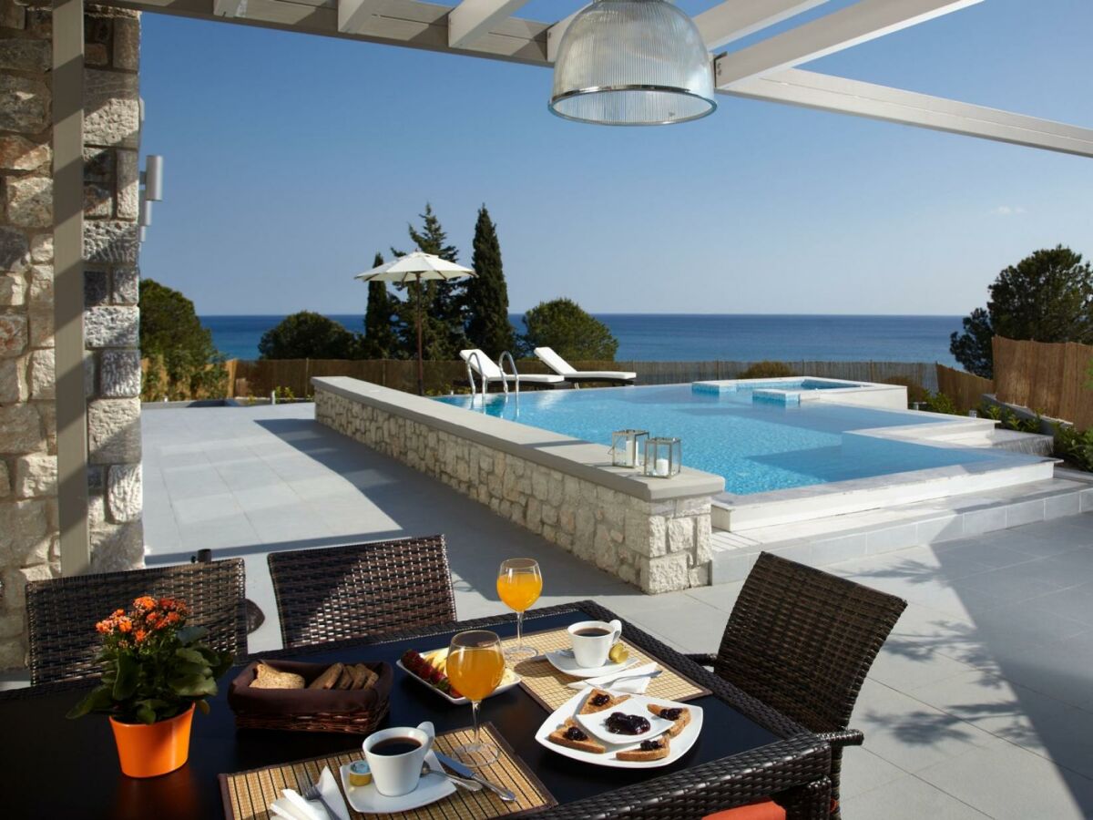 Villa Eleana