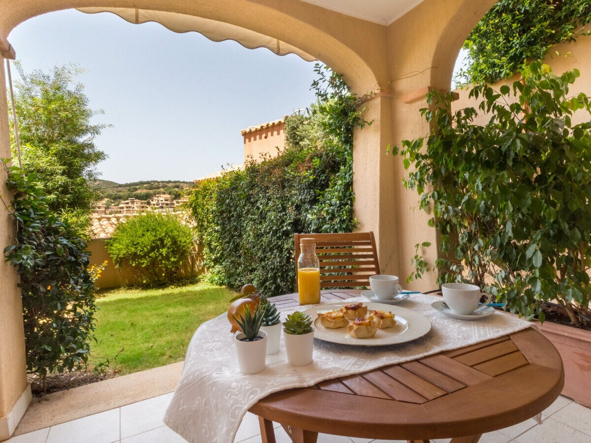 Apartment PAVONCELLE - Apartment in Villasimius with private garden a few steps from the sea