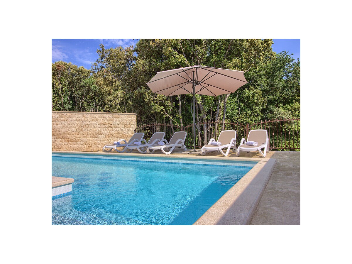 Villa Villa Aurora with pool