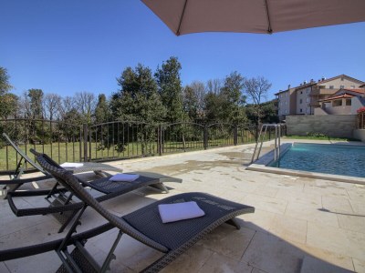 Villa Villa Aurora with pool - Outdoor photo 4