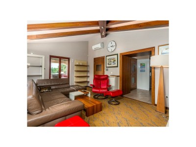Villa with pool, jacuzzi, sauna, fitness, wine cellar - Features photo 21
