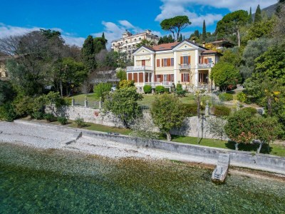 Villa Villa Magnolia a Lago in Gardone Riviera - Villa