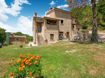 Holiday house Holiday Home in Città di Castello with Pool in Mercatello sul Metauro - Holiday house
