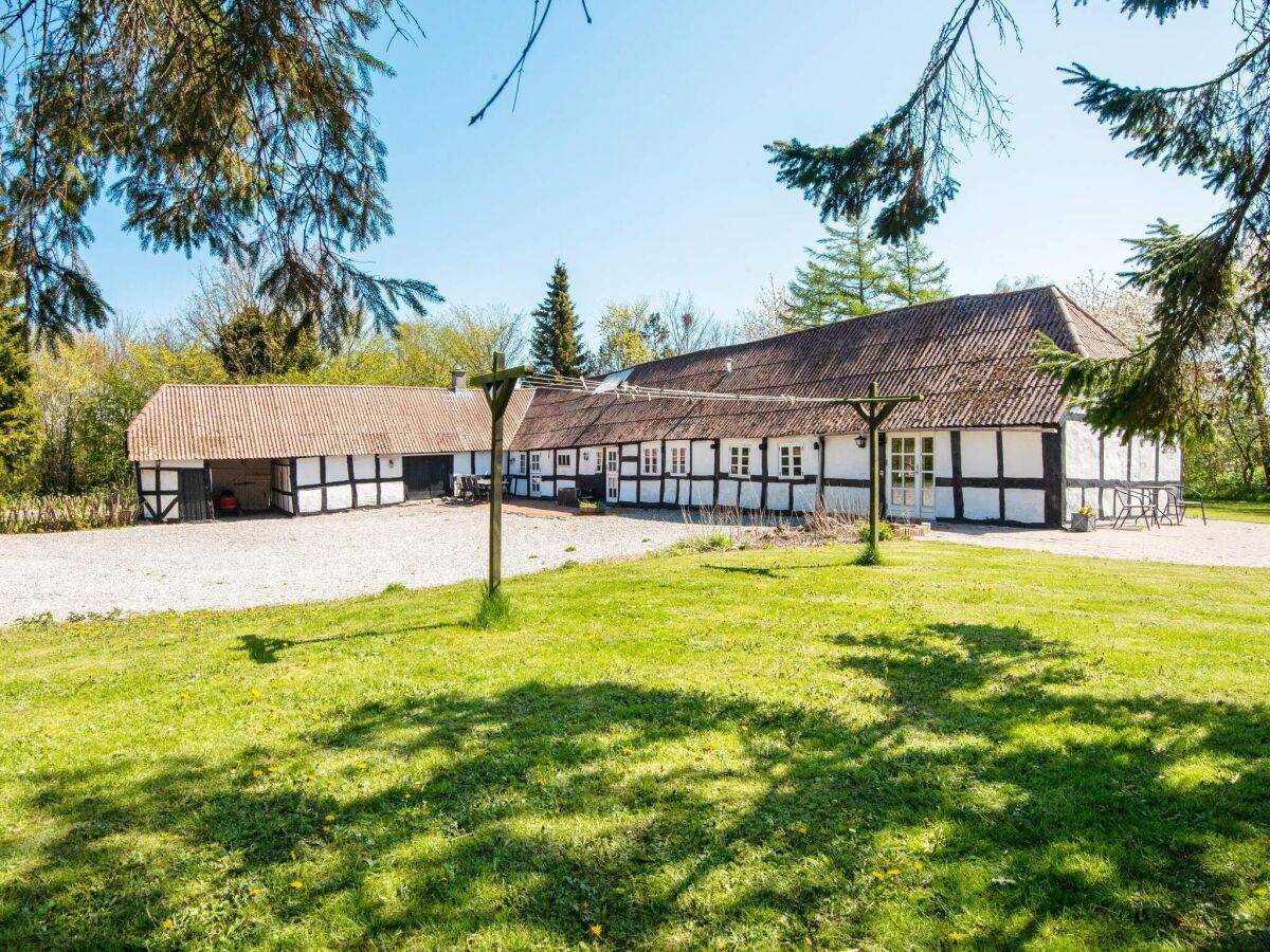 Holiday house 7 person holiday home in Grenaa