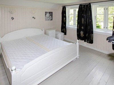 Holiday house 8 person holiday home in Kvås - Outdoor photo 6