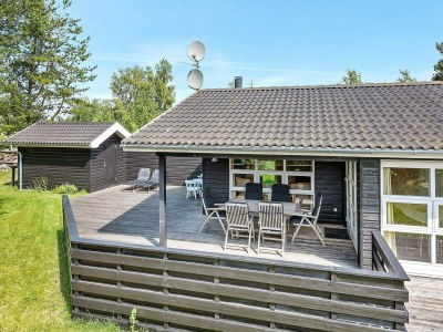 Holiday house 8 person holiday home in Ålbæk - Outdoor photo 11