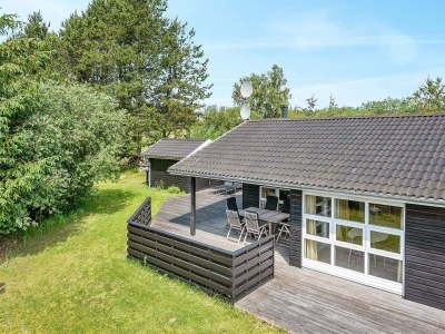 Holiday house 8 person holiday home in Ålbæk - Outdoor photo 15