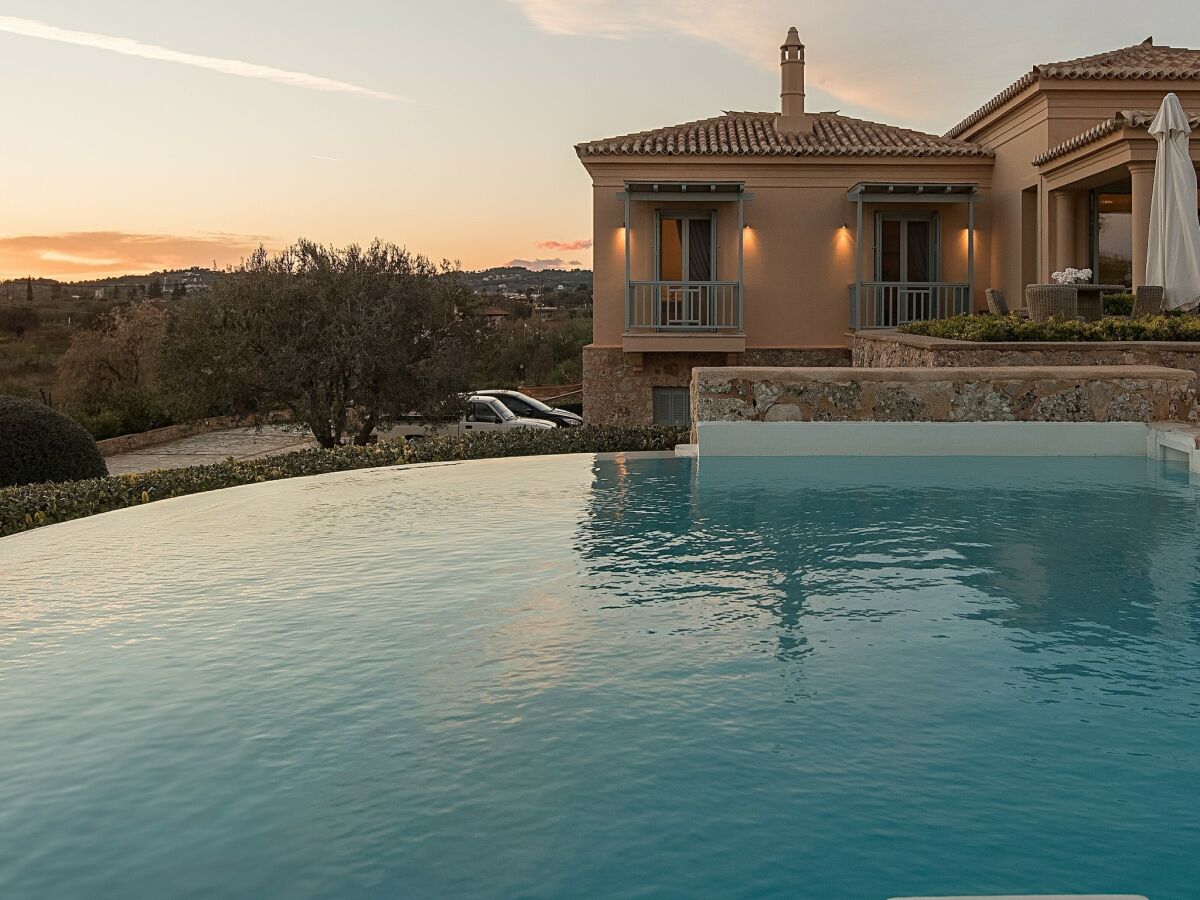 Villa Villa in Peloponnes mit Strand und Pool - Outdoor photo 5