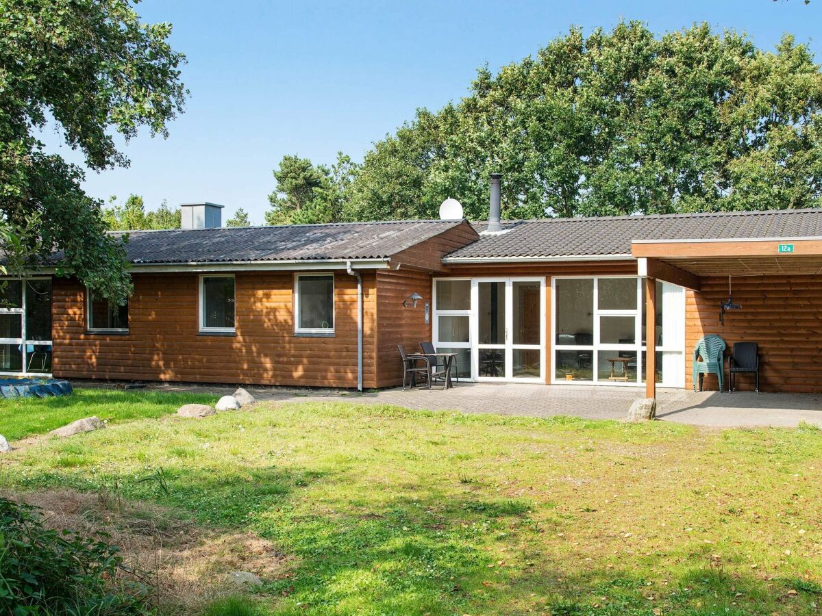 Holiday house 8 Personen Ferienhaus in Blåvand - Outdoor photo 2