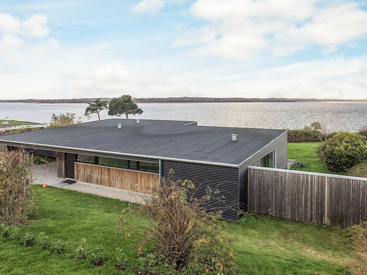 Holiday house 8 person holiday home in Ølsted-By Traum - Outdoor photo 3