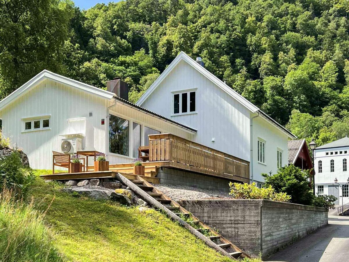 Holiday house 8 person holiday home in Lindesnes