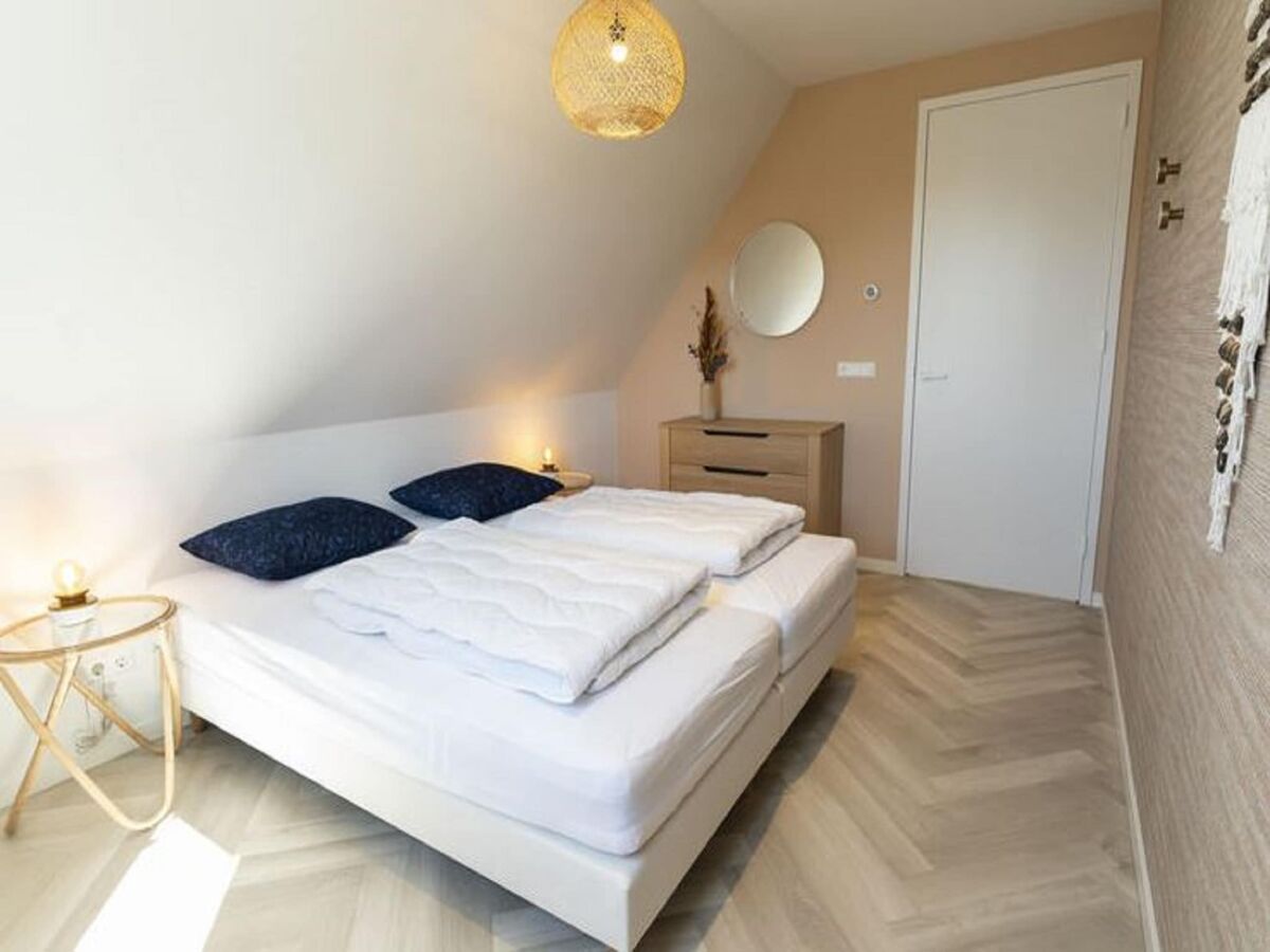 Holiday house Holiday Home in De Koog near the Sea - Features photo 5