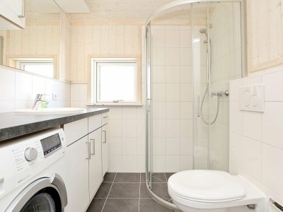 Holiday house 10 person holiday home in Großenbrode - Outdoor photo 8