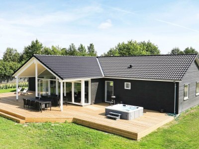 Holiday house 14 Personen Ferienhaus in Væggerløse - Holiday house