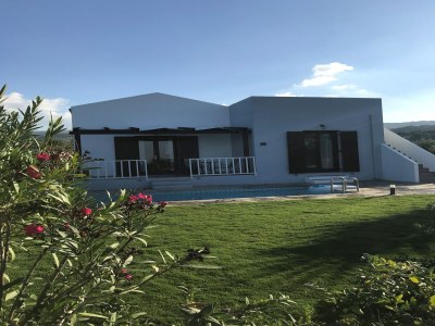 Villa Villa in Kirianna mit privatem Pool - Outdoor photo 3