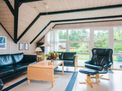 Holiday house 8 person holiday home in Rømø-By Traum - Outdoor photo 12
