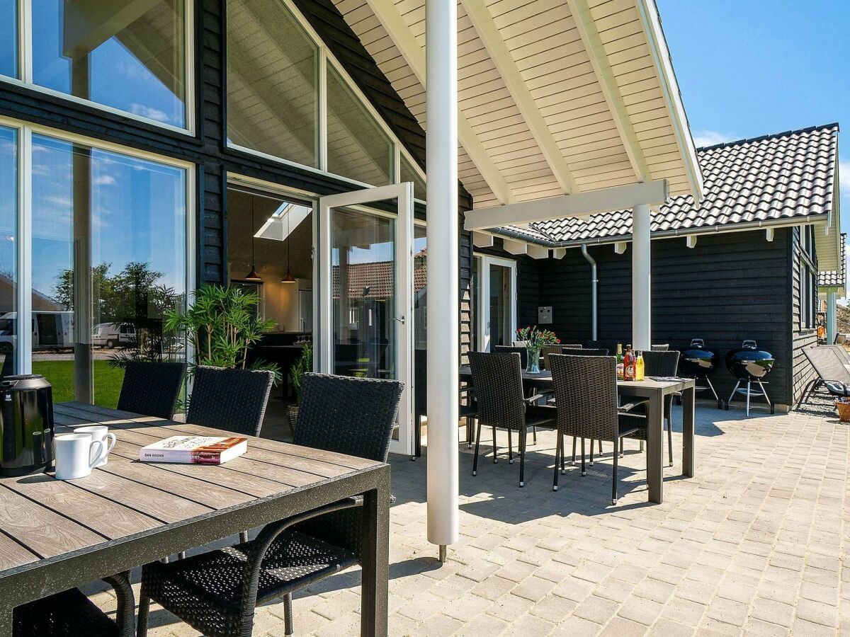 Holiday house 16 person holiday home in Hasselberg - Outdoor photo 3