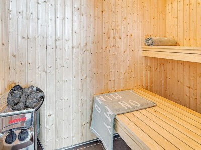 Holiday house 16 person holiday home in Hasselberg - Outdoor photo 14