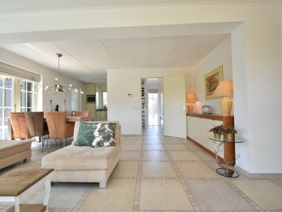 Holiday house Attraktives Ferienhaus in Oude mit Garten - Features photo 25