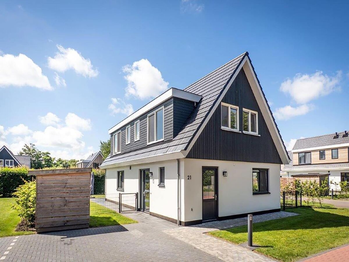 Holiday house Holiday Home in De Koog near the Sea