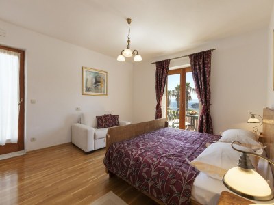 Villa Villa in Sumartin nahe Strand & Fährhafen - Features photo 16