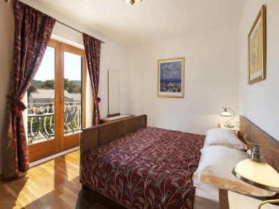 Villa Villa in Sumartin nahe Strand & Fährhafen - Features photo 24