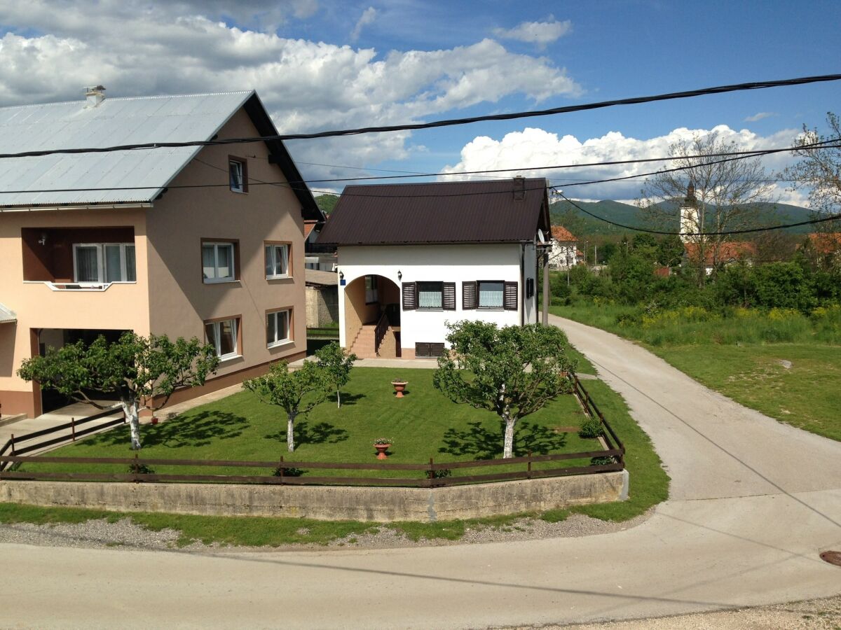 Holiday house Ferienhaus in Lovinac bei Plitvicer Seen