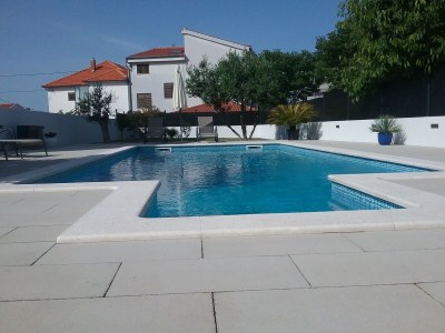 Villa Seaside Villa in Zadar with swimming pool - Outdoor photo 2